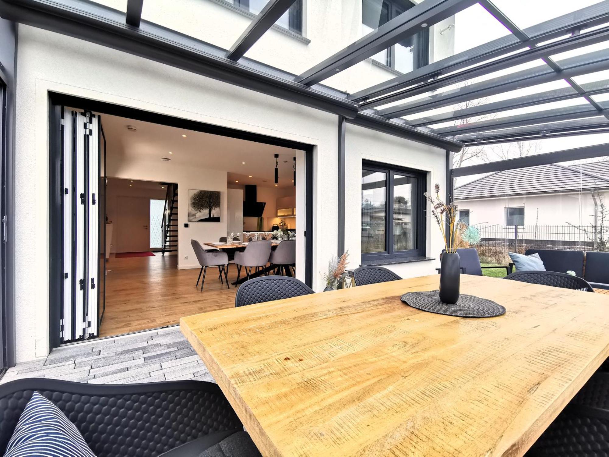 Bohnapartments Luxury Villa Berlin - 210Qm - Wintergarten - Kamin - 4 Kostenlose Parkplaetze - 6 Schlafzimmer - Neubau - Luxusausstattung Birkenwerder Εξωτερικό φωτογραφία
