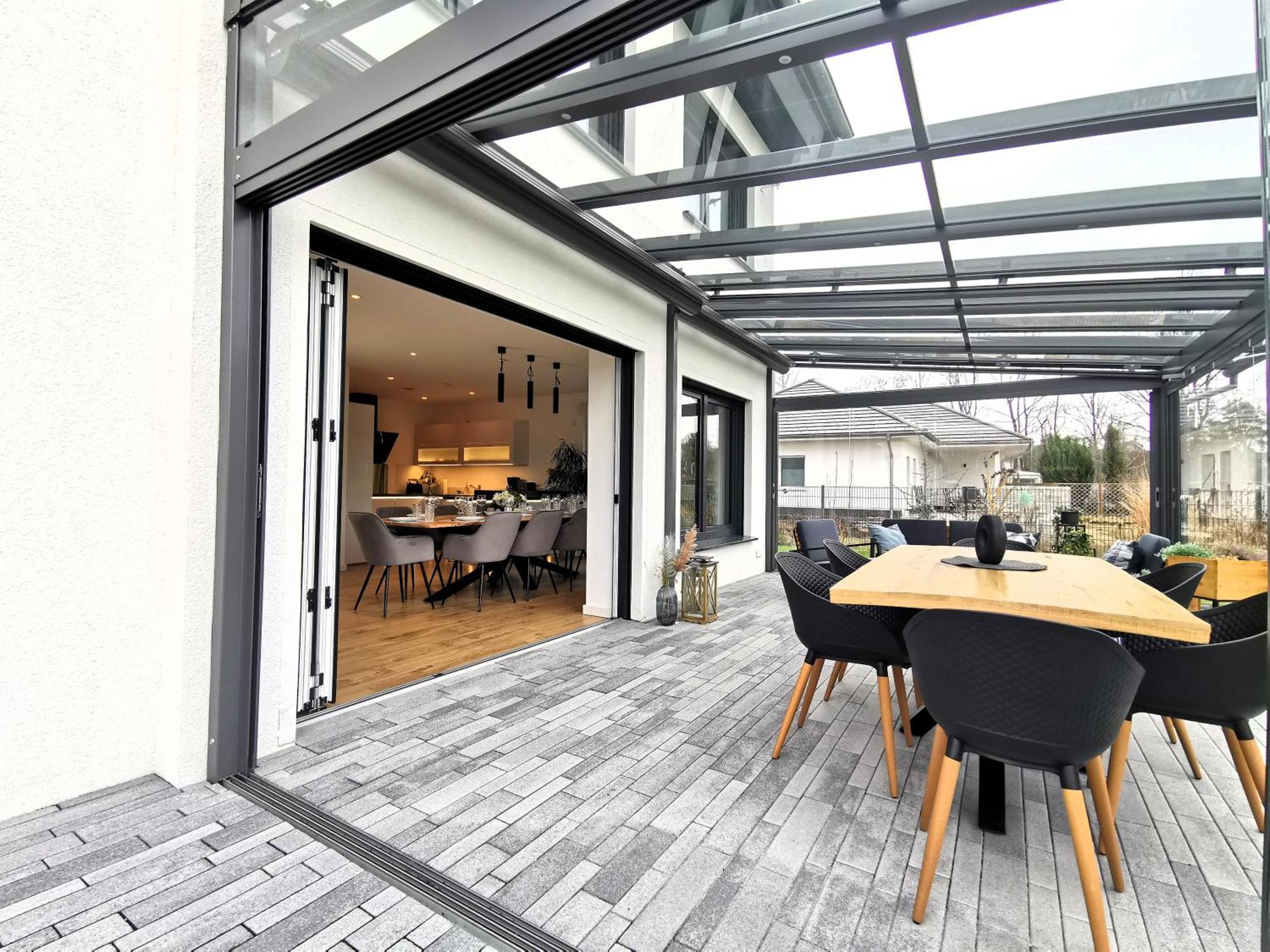Bohnapartments Luxury Villa Berlin - 210Qm - Wintergarten - Kamin - 4 Kostenlose Parkplaetze - 6 Schlafzimmer - Neubau - Luxusausstattung Birkenwerder Εξωτερικό φωτογραφία